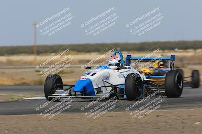 media/Oct-29-2022-CalClub SCCA (Sat) [[e05833b2e9]]/Race Group 2/Qualifying (Sweeper)/